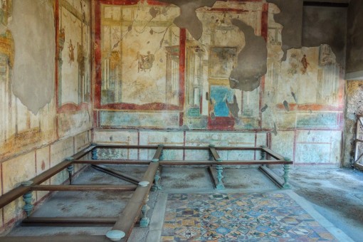 Pompeii Tour & the Archeological Museum of Naples