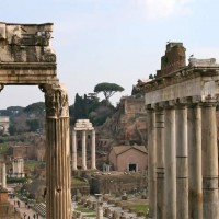 Guided Rome Private Tour: Colosseum, Roman Forum & Famous Squares