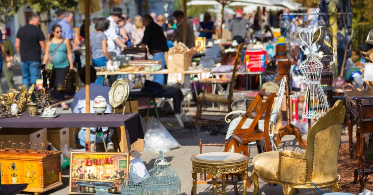 Top 5 flea markets in Rome Through Eternity Tours