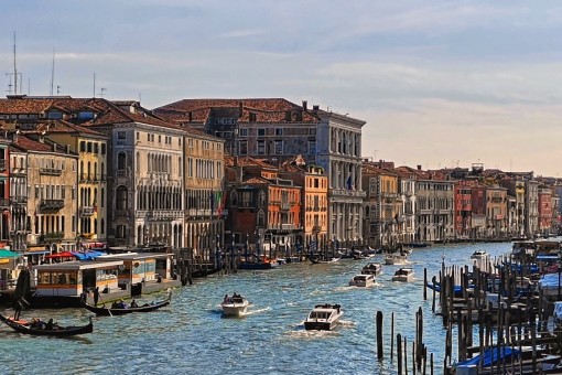 Essential Venice Tour: Highlights of the Floating City