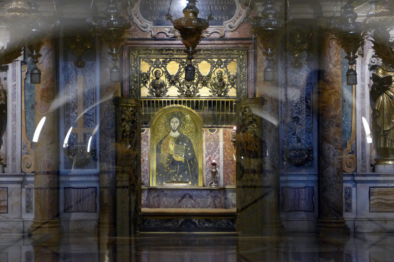 saint peter's grave in the Vatican