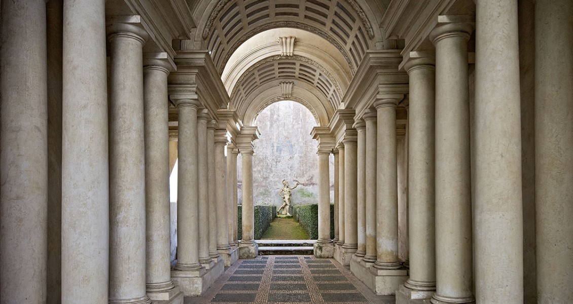 Borromini s Perspective Corridor at Rome s Palazzo Spada