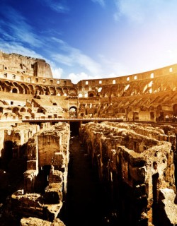 Private Colosseum Tour with Arena Floor, Forum and Palatine Hill: The Shadow of the Gladiators