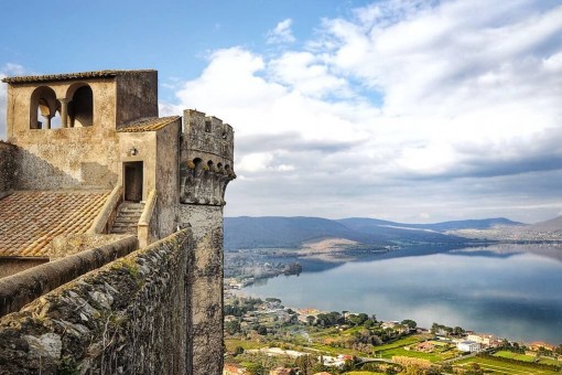 On the Trail of Medieval Lazio: A Day Trip to Bracciano, Caprarola and Viterbo