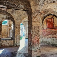 Learn about ancient Roman food culture in Ostia's thermopolium, or fast food restaurant