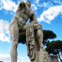 Admire superb sculptures on our Ostia Antica private tour