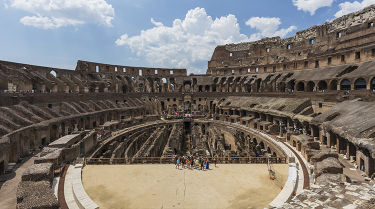 ancient roman colosseum games