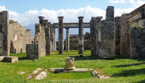 Pompeii Private Tour: Daily Life in the Buried City - image 2