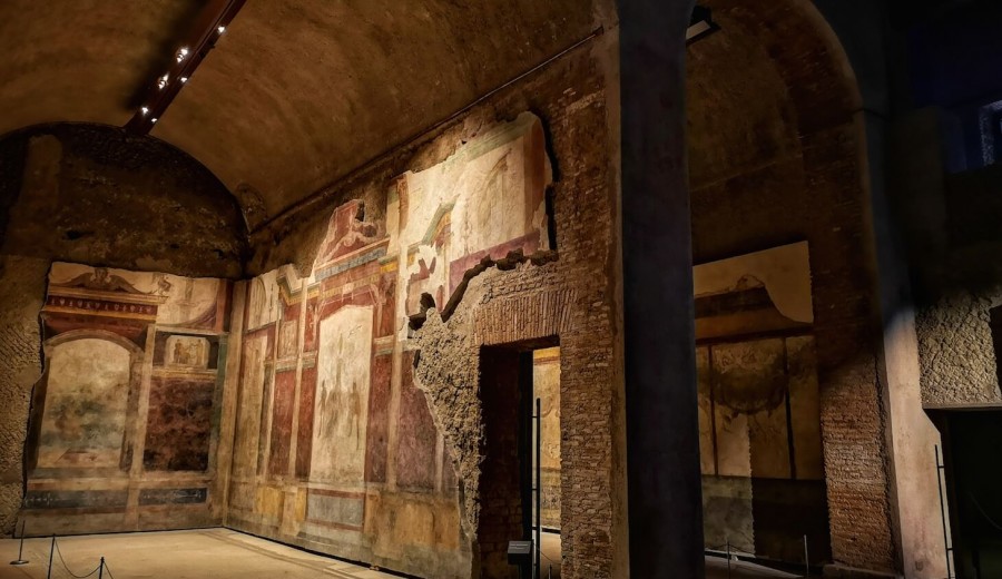 Discover incredibly intact masterpieces of ancient painting in the House of Livia