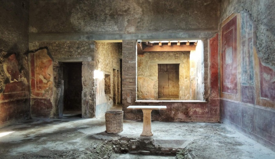 Pompeii Day Trip from Rome by Fast Train and Car Service