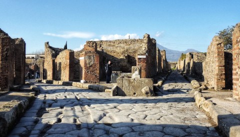 Pompeii Tour & the Archeological Museum of Naples - image 4