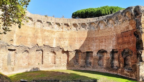 Learn how the Domus Aurea was buried and the emperor Trajan built baths above