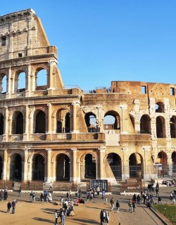 Ultimate Colosseum Semi-Private Tour with Roman Forum & Palatine Hill