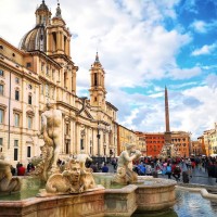 Learn all about the rivalry between Baroque masters Bernini and Borromini in Piazza Navona