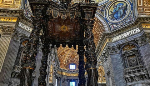Gaze on the marvellous Baldacchino, and learn the fascinating tale of its creation with Rob