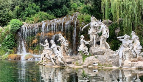 Caserta Virtual Tour: Italy's Opulent Royal Palace - image 2