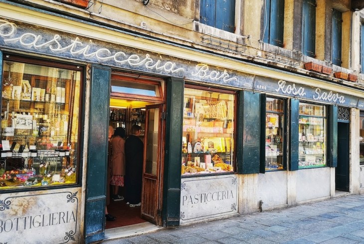 5 Sweet Carnival Treats You Need to Try in Venice