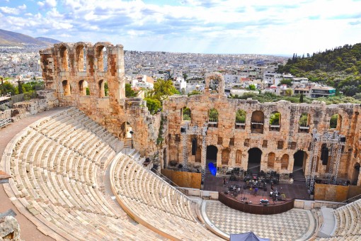 Private Acropolis & Athens Highlights Tour with Food Tasting in Plaka