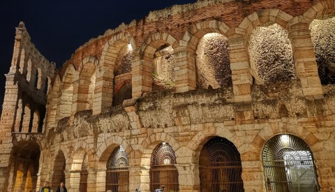 Essential Verona Tour including the Arena - image 3