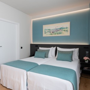 Aparthotel Atenea