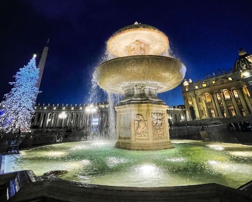 10 Places to See the Christmas Lights in Rome in 2022