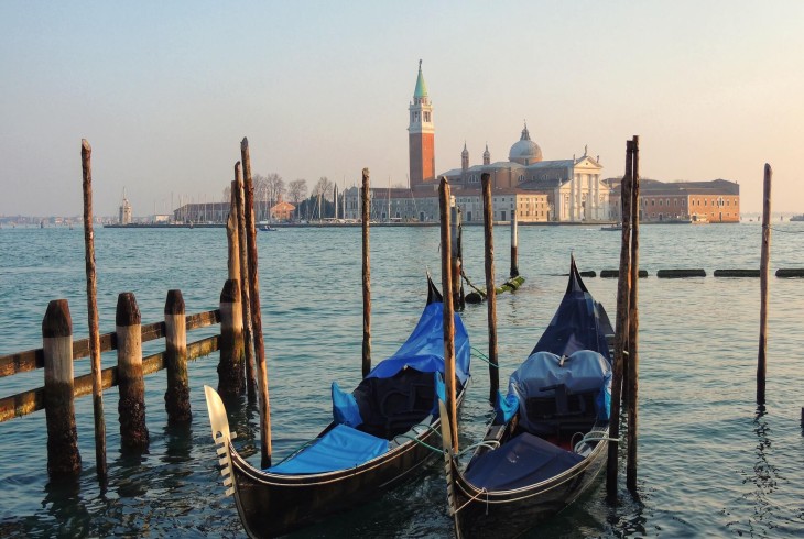 Gondola FAQ: All About Venice’s Iconic Flat-Bottomed Boat