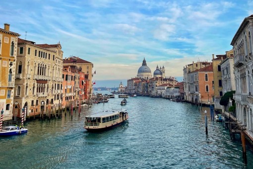 Venice Travel Guide