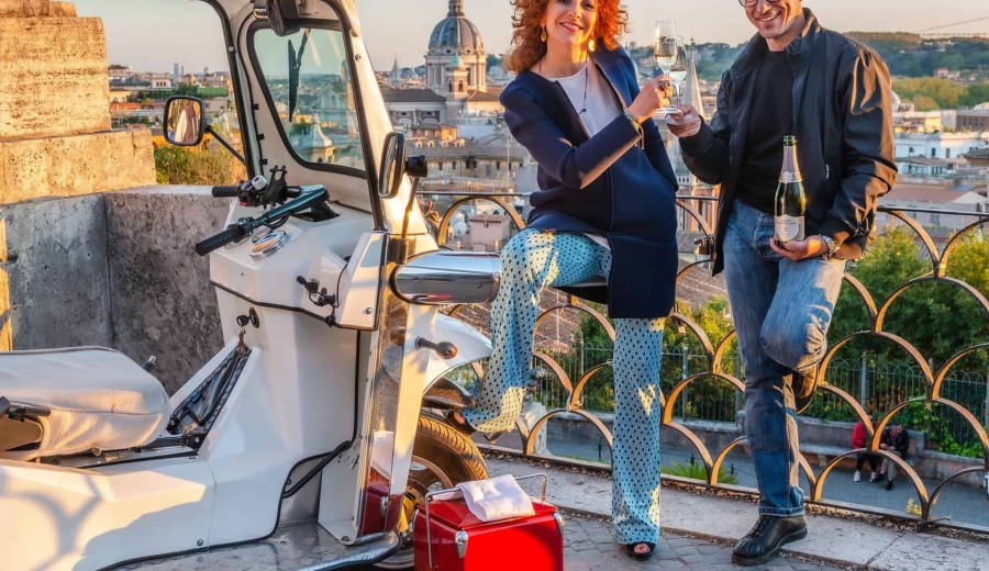 Private Evening Tuk Tuk Tour of Rome