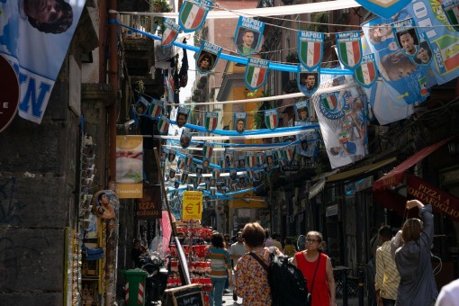 Naples in a Day: Between Heaven and Earth