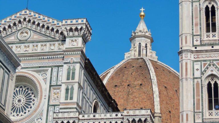 piazza del duomo in florence