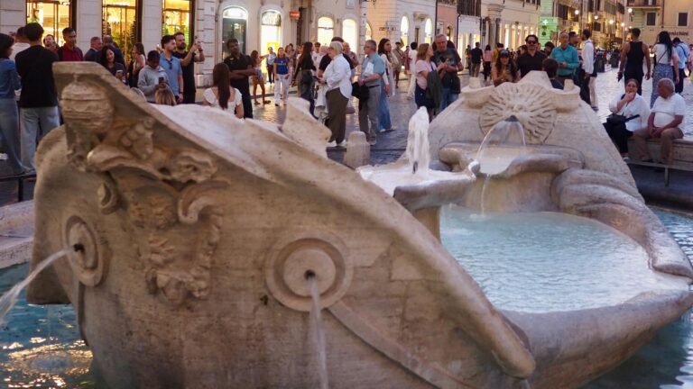 Fontana della Barcaccia