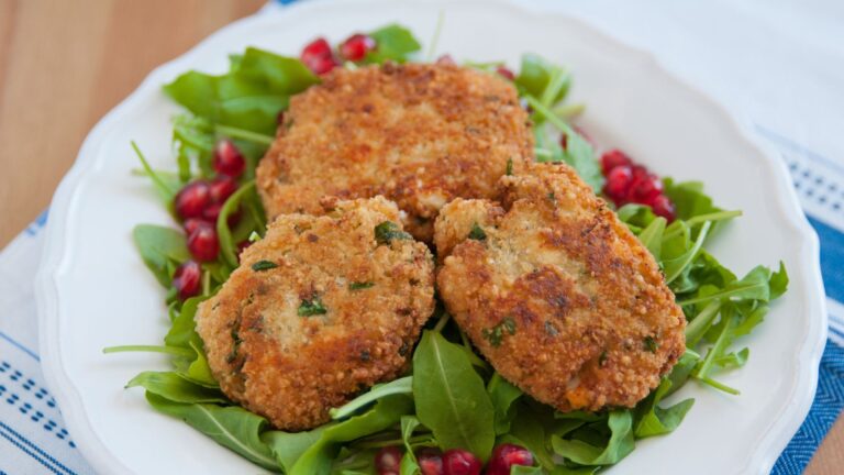 Kolokythokeftedes food in athens