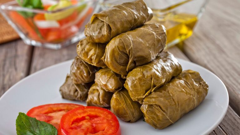 dolmades athens food