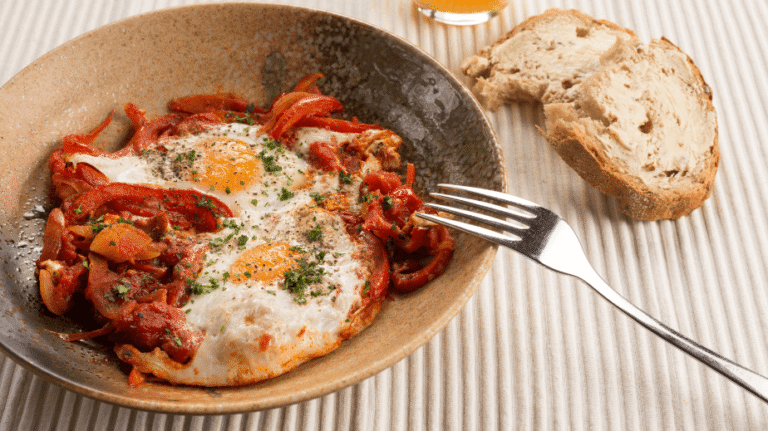 turkish eggs for breakfast in istanbul