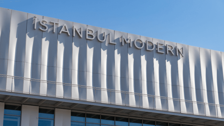 the Istanbul Museum of Modern Art was a design by the Italian Renzo Piano.