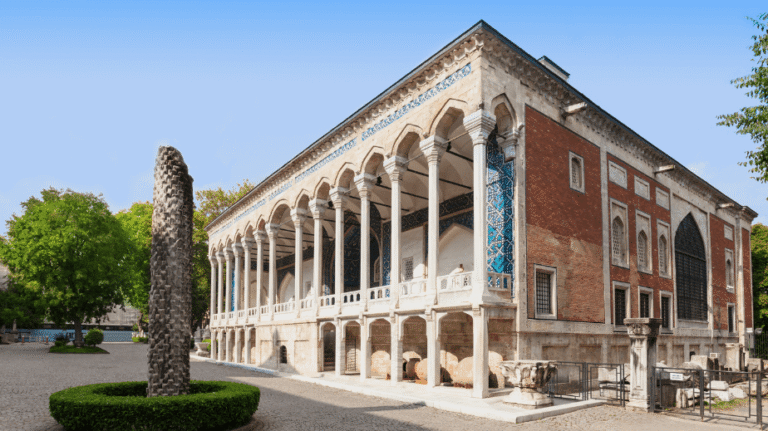 the Istanbul Archeological Museums offer a fascinating insight into the history of the city