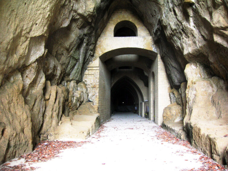 The Crypta Neapolitana and the Legend of Virgil’s Tomb
