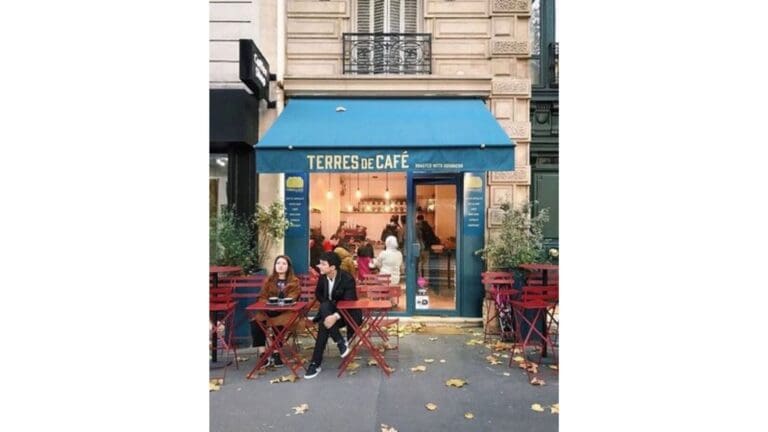 terres de cafe in paris