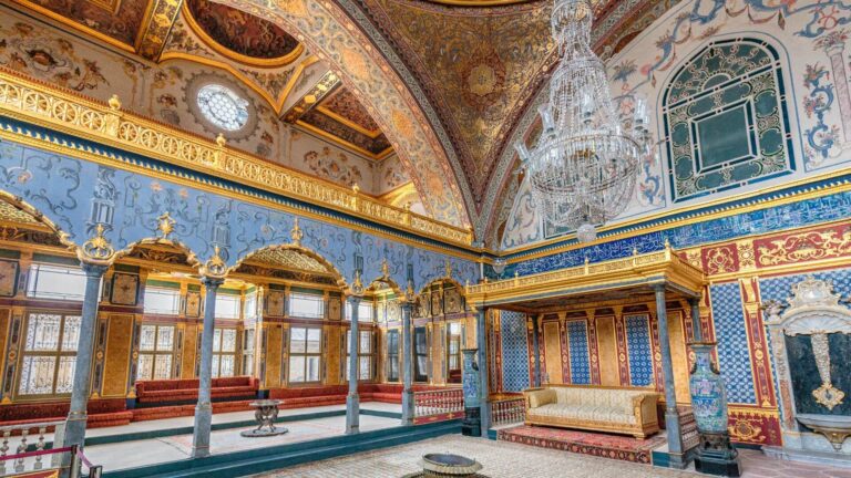 topkapi palace in istanbul