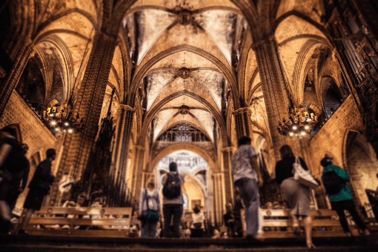 barcelona cathedral interior