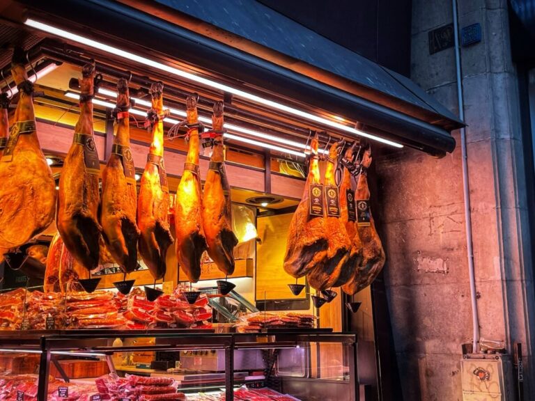 boqueria barcelona hams