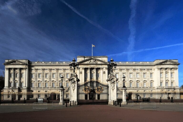 The renowned architect John Nash renovated buckingham palace
