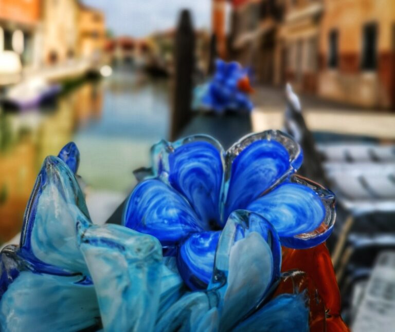 murano is one of the world centers of the glassmaking industry