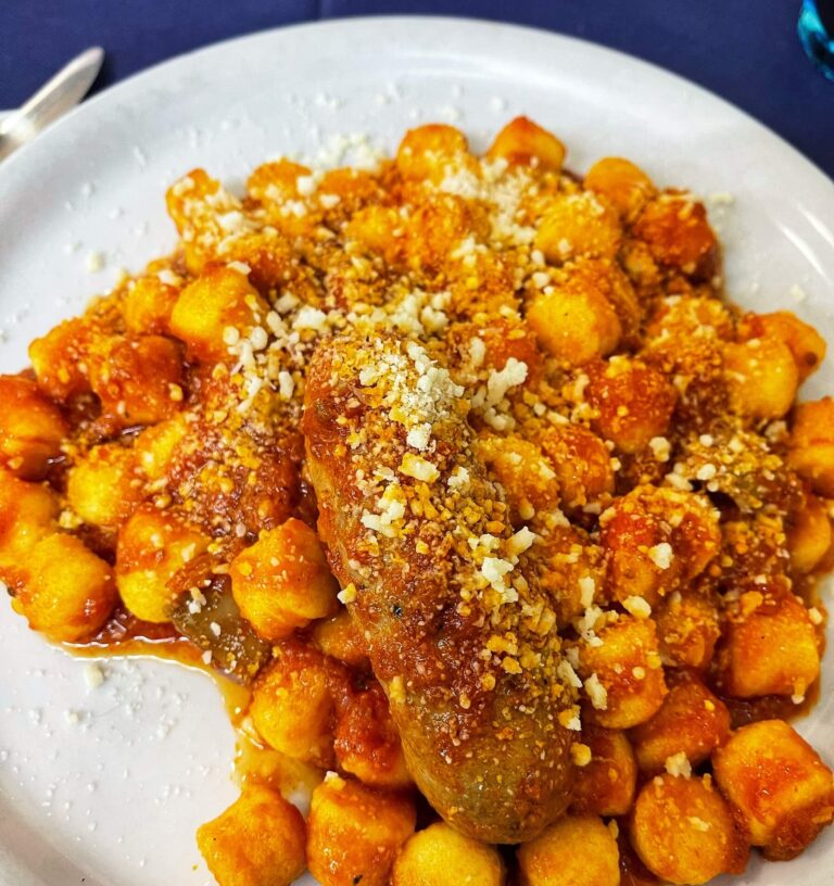 Plate of Gnocchi con Spuntatura e Salsiccia