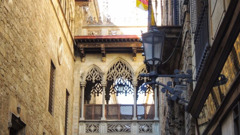 gothic quarter barcelona