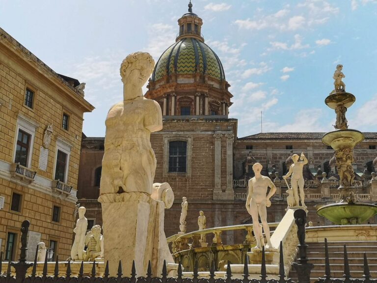 the pretoria fountain in palermo