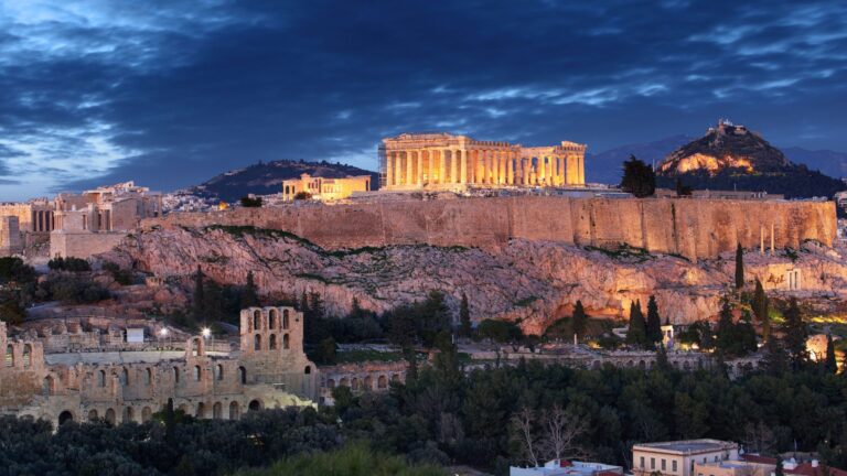 the parthenon at night