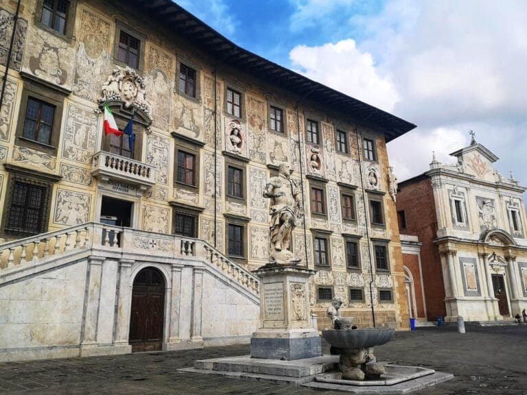 2. Explore the heart of Renaissance Pisa in the Piazza dei Cavalieri