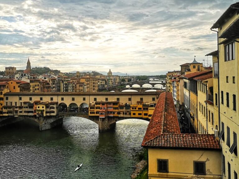 the vasari corriodor on ponte vecchio seen from the uffizi