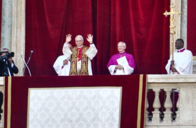 pope leo xiv at st peters